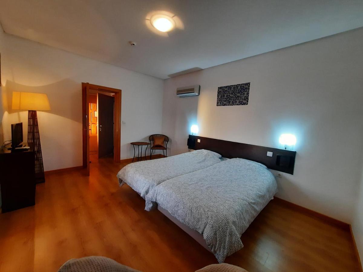 Centenaria Oia Luaran gambar
